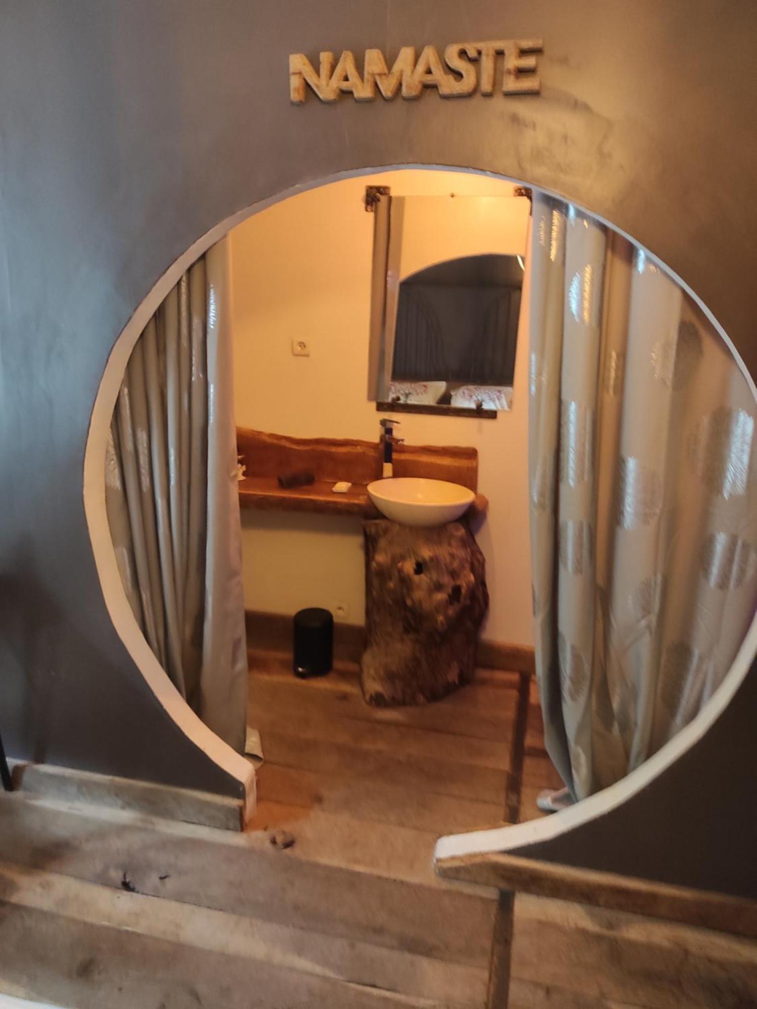 Bed and Breakfast Le Relais Diligence Audelange Екстер'єр фото